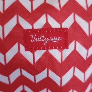 Thirty One 31 Medium Utility Tote Red Chevron